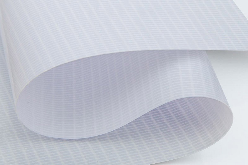 Bannerele Flex Backlit pentru exterior pot fi spălate cu un jet de apă de înaltă presiune?